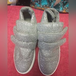 Shoedazzle Rhinestone Straps sneaker gray womens size 7.